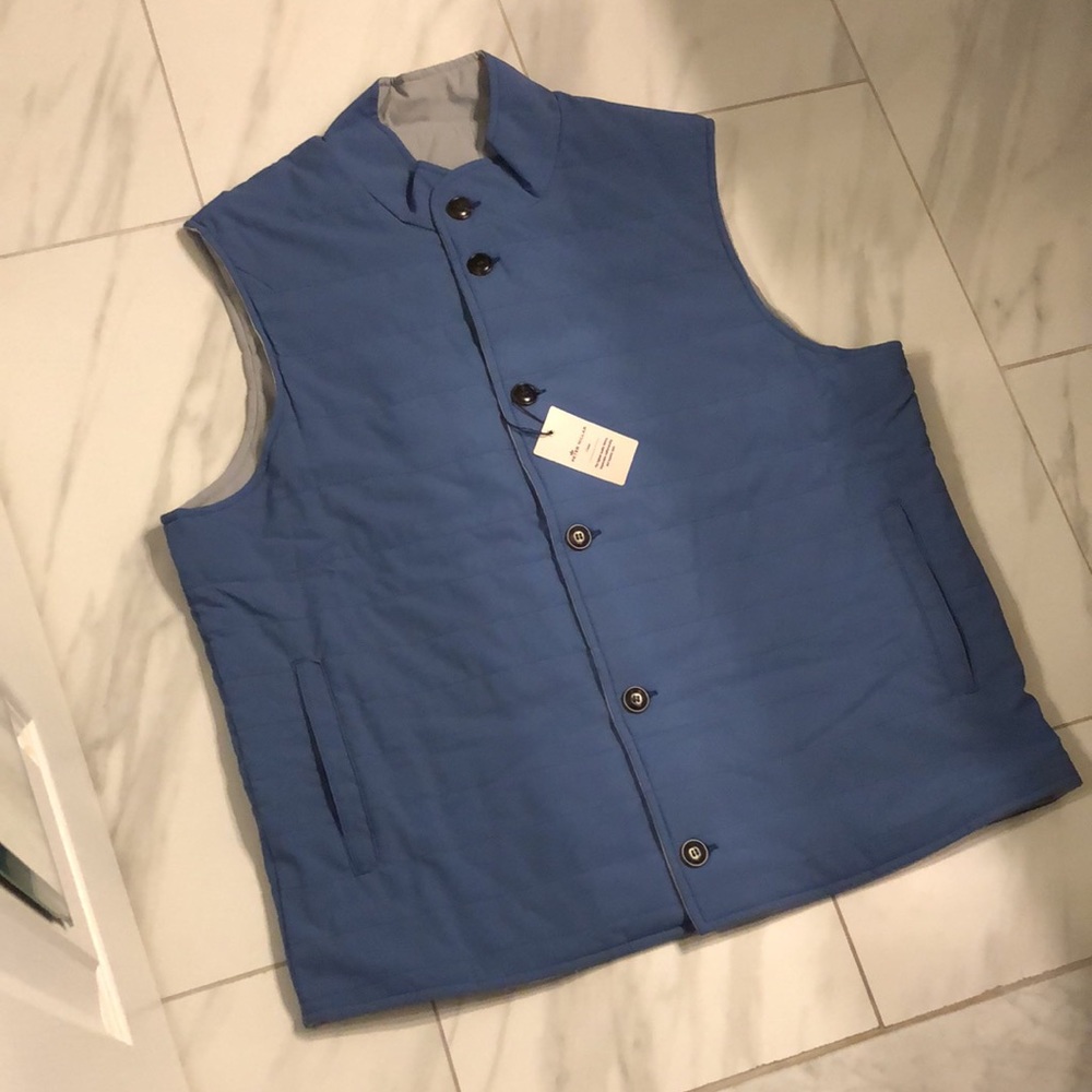 Men’s Peter Millar Reversible Vest - Picture 2 of 6